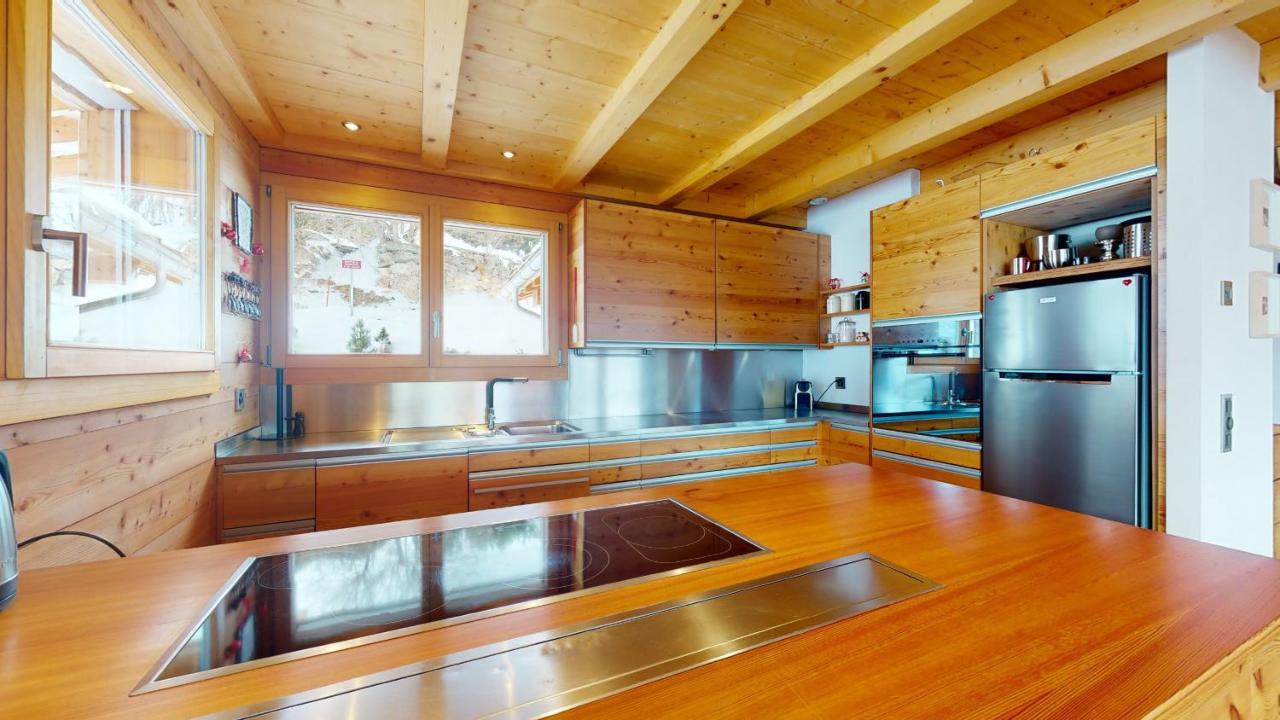 Etoiles Des Neiges Luxe & Jacuzzi Chalet 12 Pers By Alpvision Residences Heremence Exterior foto